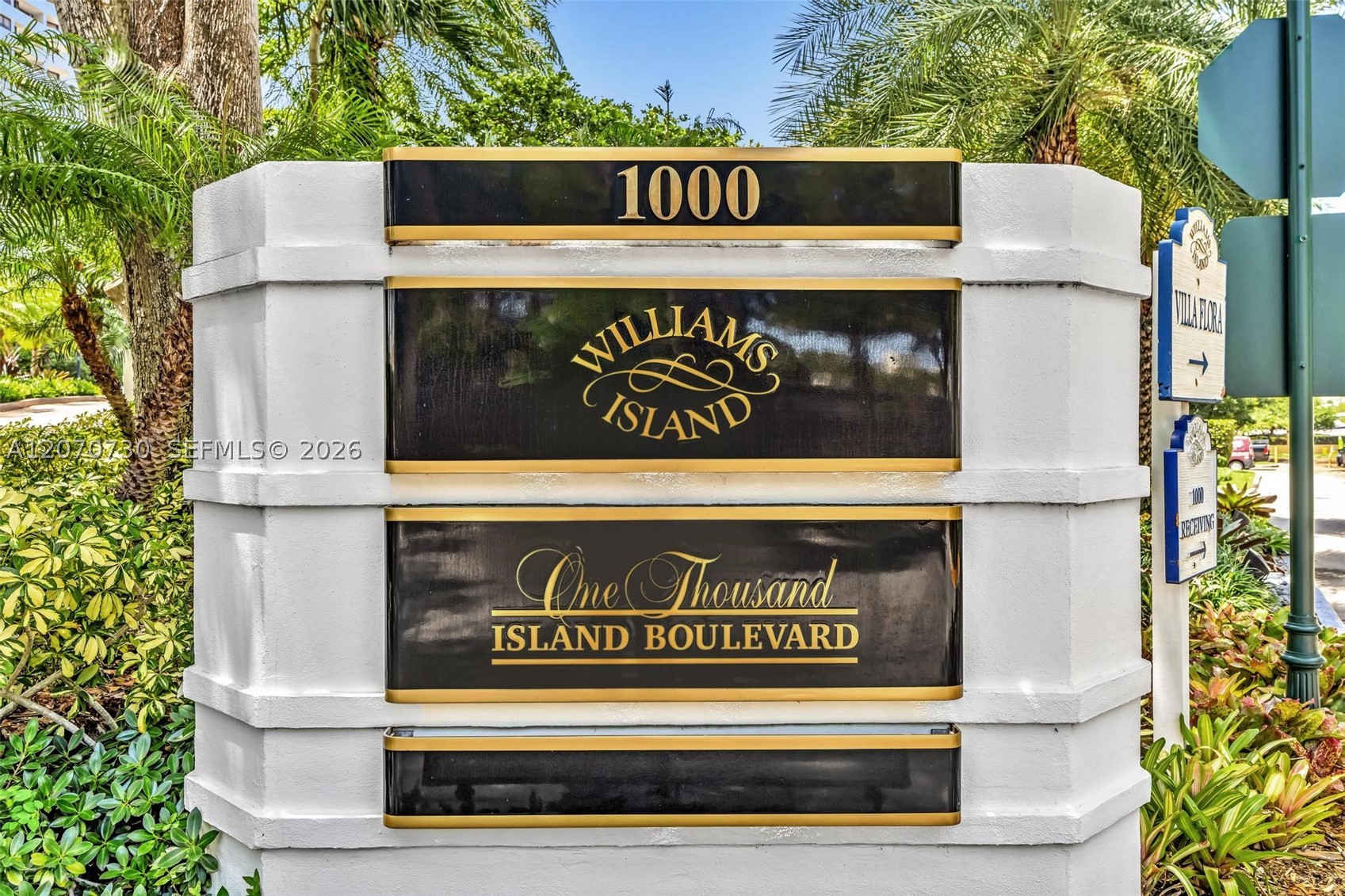 1000 W Island Blvd #1710, Aventura FL 33160