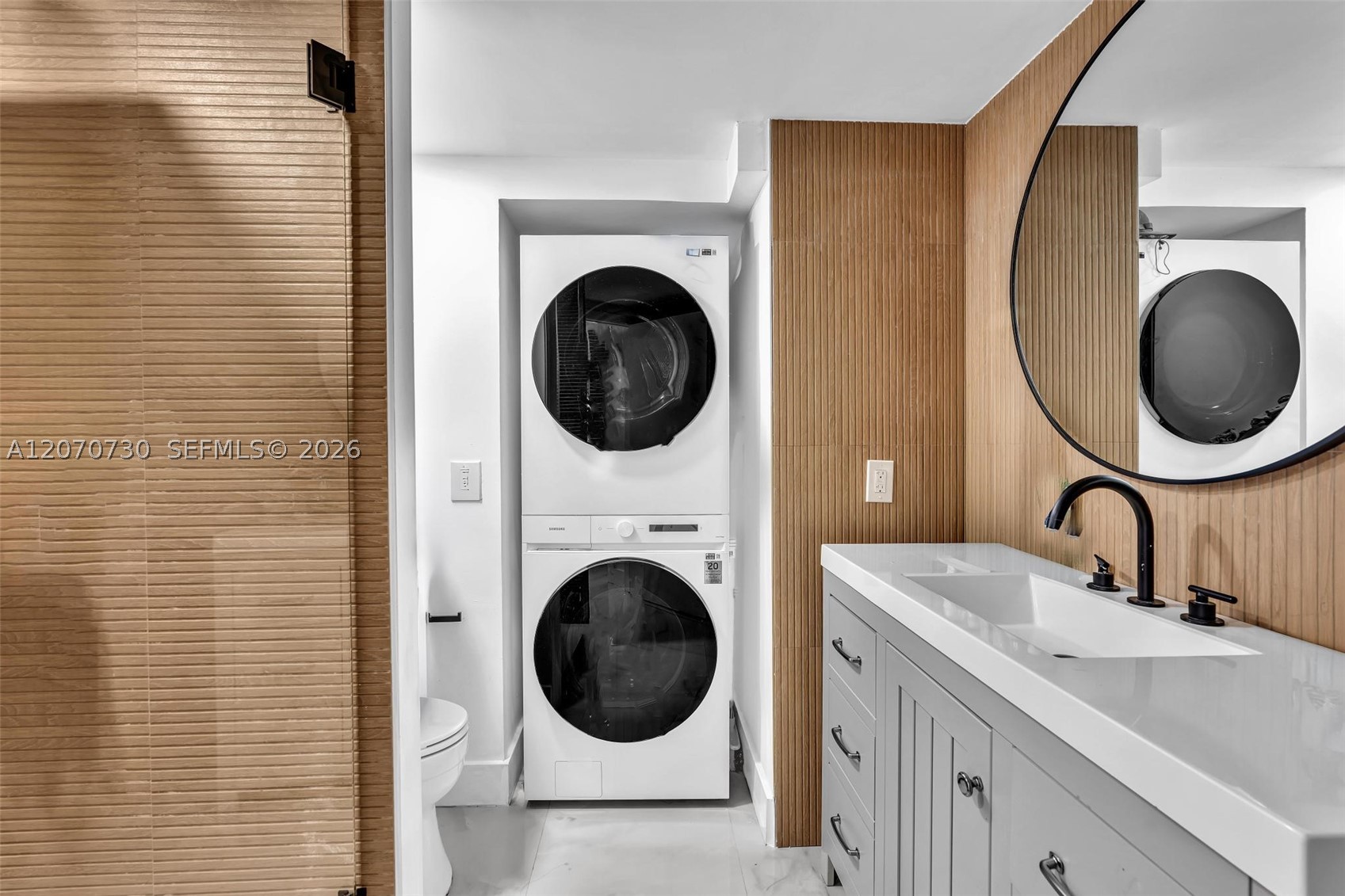 1000 W Island Blvd #1710, Aventura FL 33160