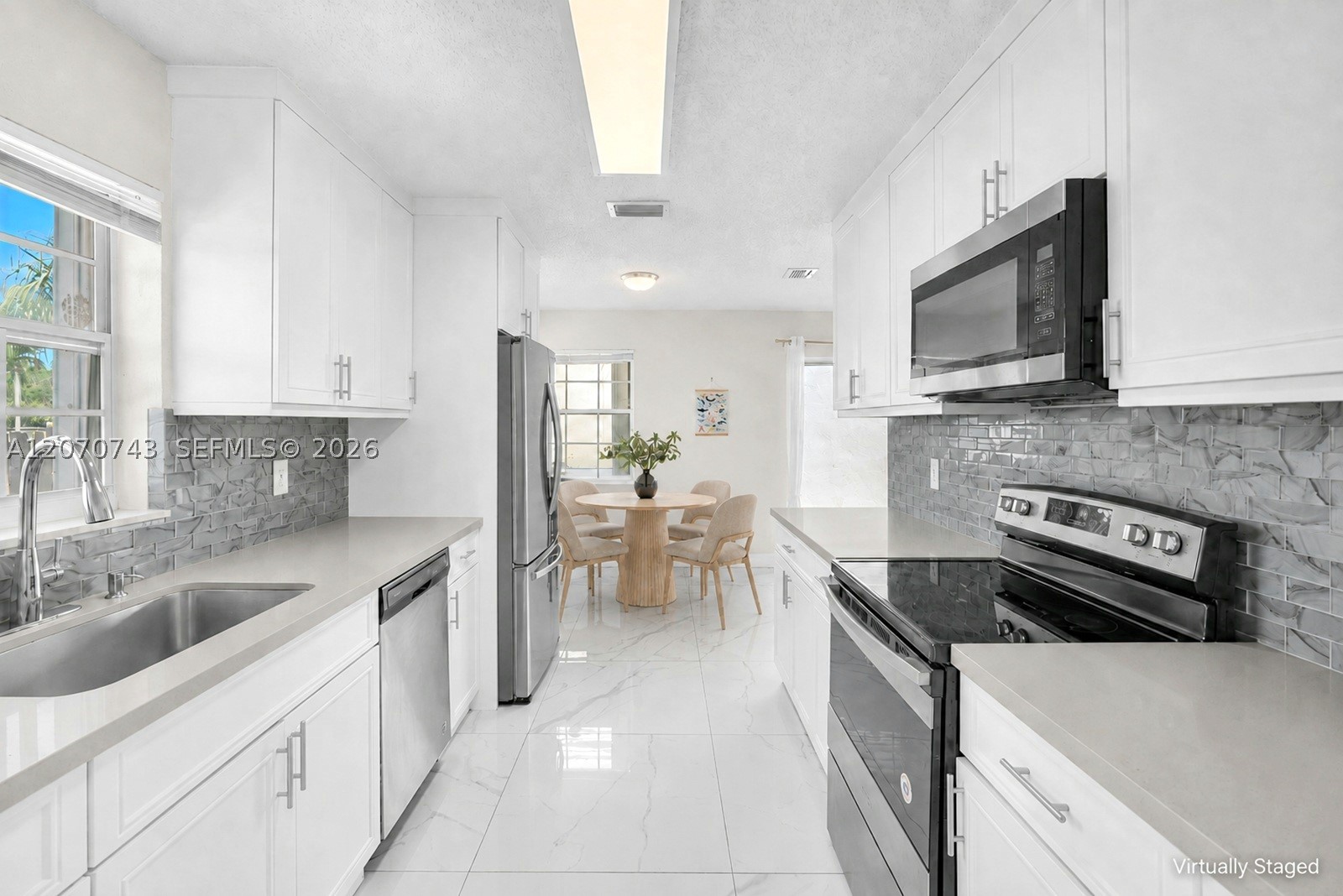 223 SW 159th Way, Sunrise FL 33326