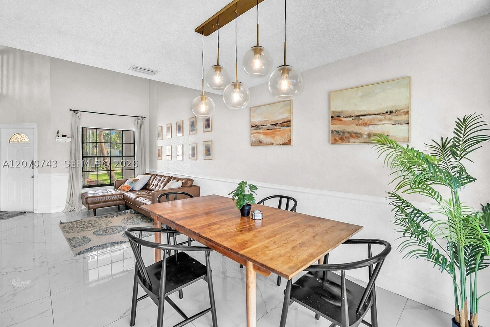 223 SW 159th Way, Sunrise FL 33326
