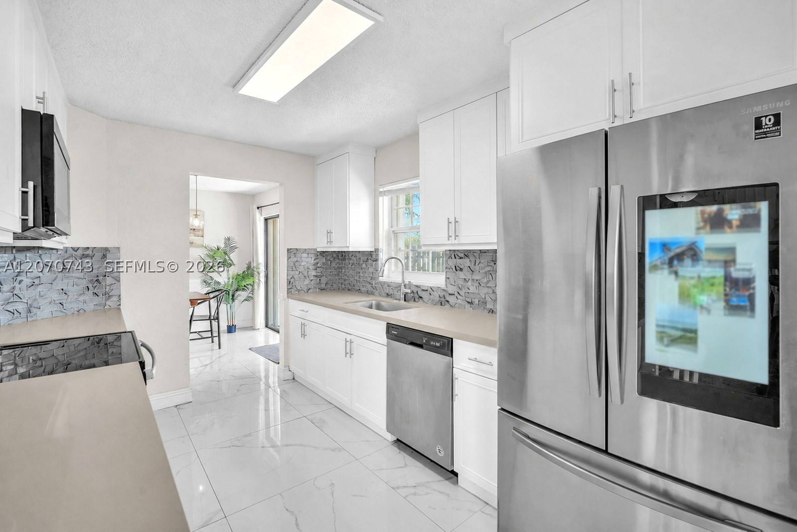 223 SW 159th Way, Sunrise FL 33326