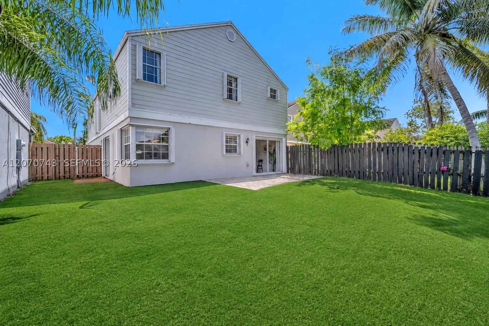 223 SW 159th Way, Sunrise FL 33326
