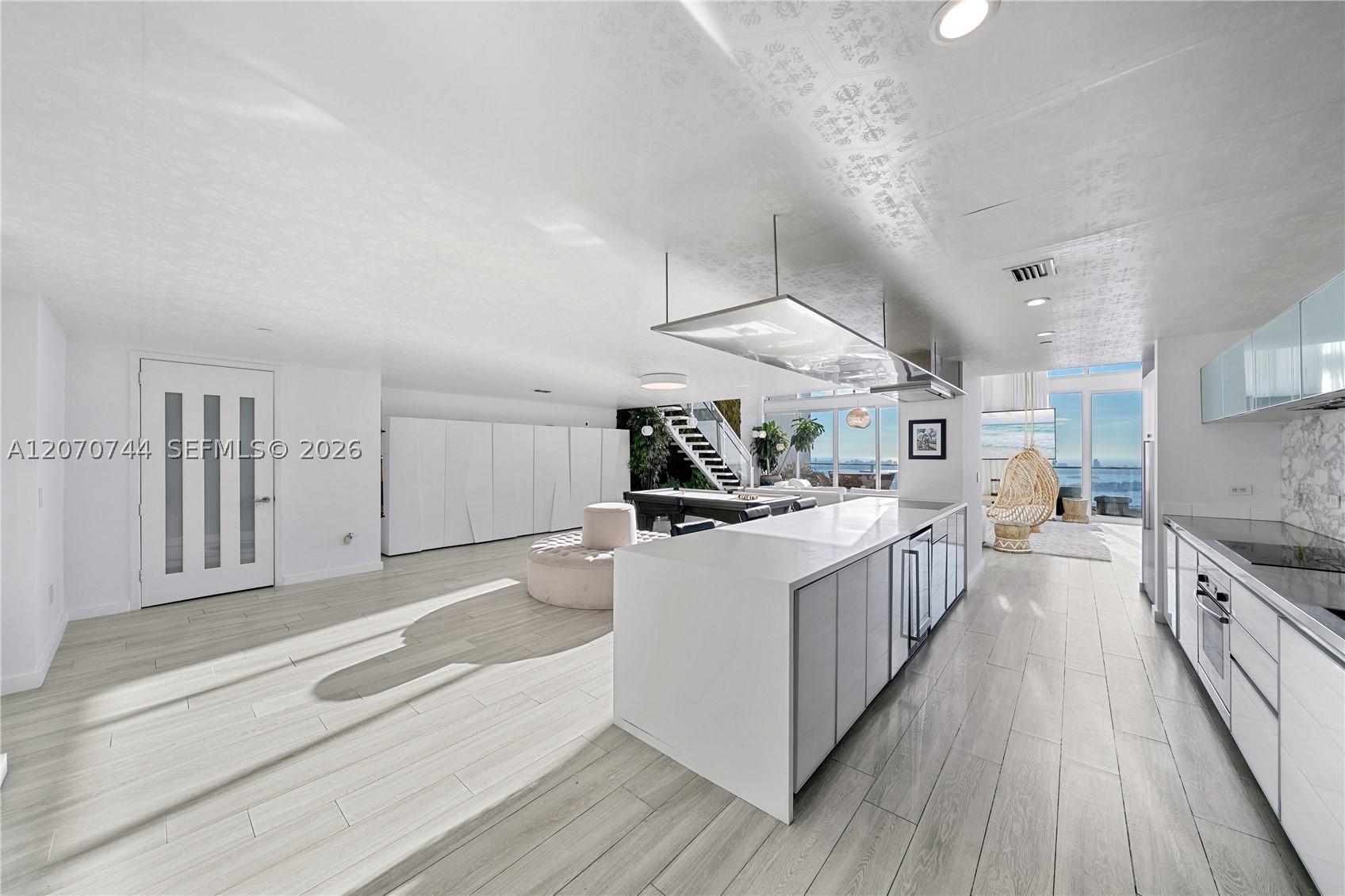 1040 Biscayne Blvd #4602, Miami FL 33132