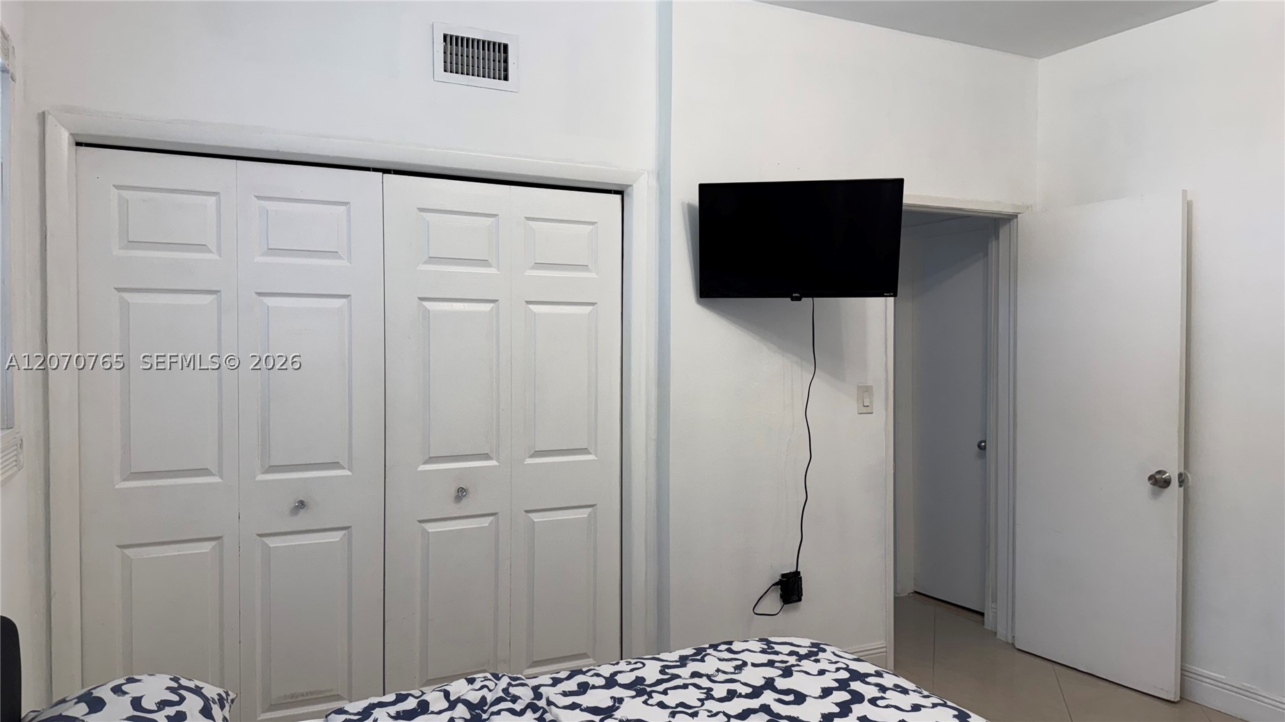 1611 71st St, Miami Beach FL 33141