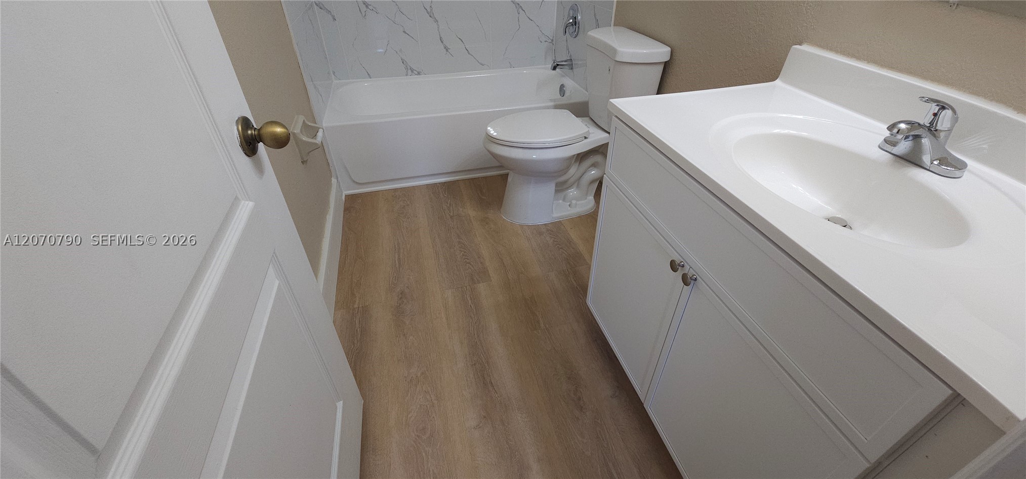 1662 SE 27th Dr #208, Homestead FL 33035