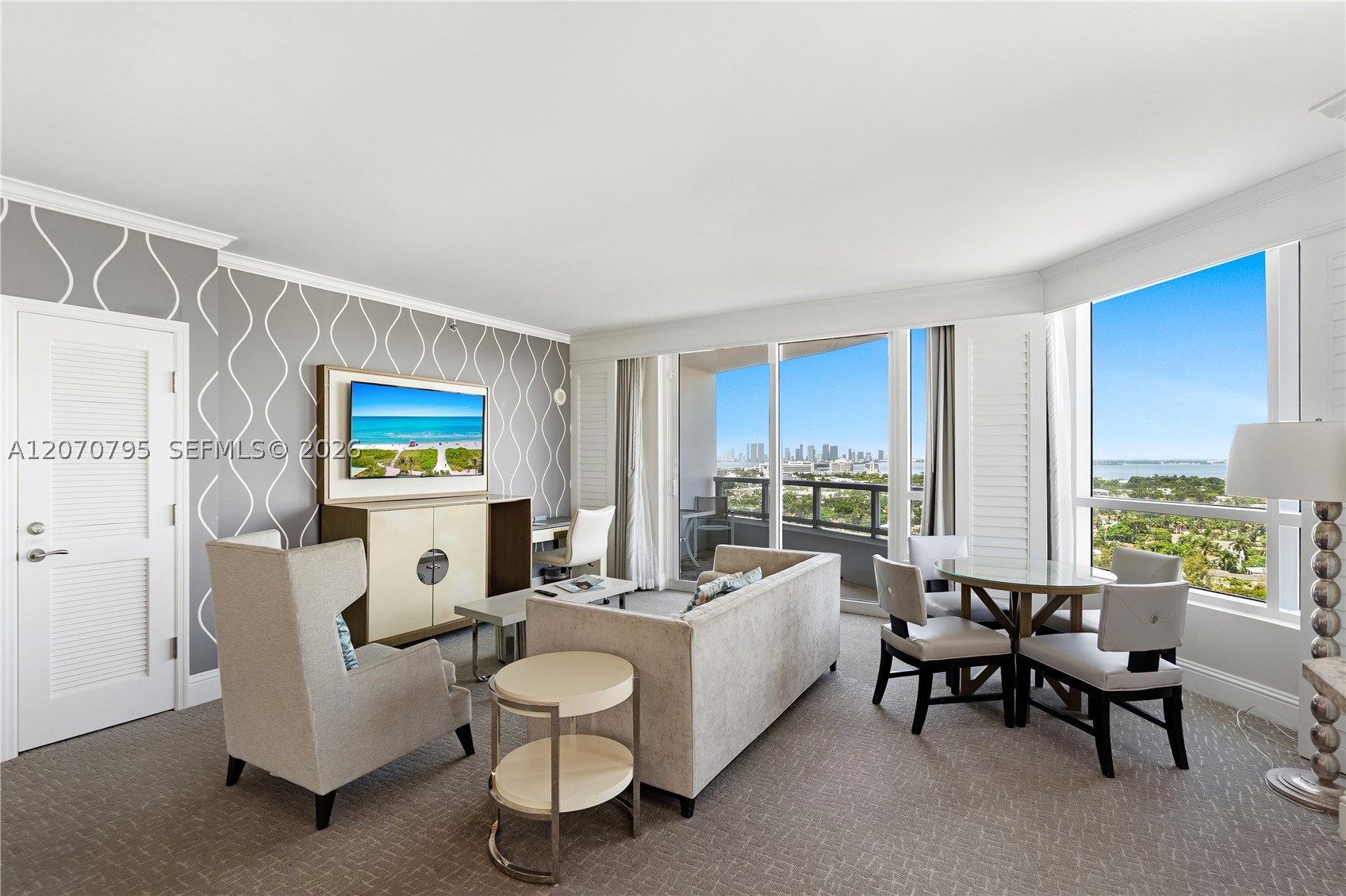 4401 Collins Ave #1915/1917, Miami Beach FL 33140