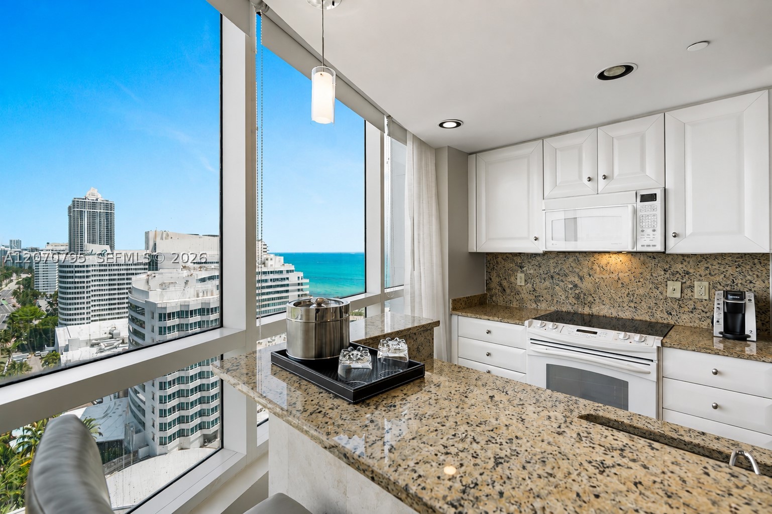 4401 Collins Ave #1915/1917, Miami Beach FL 33140