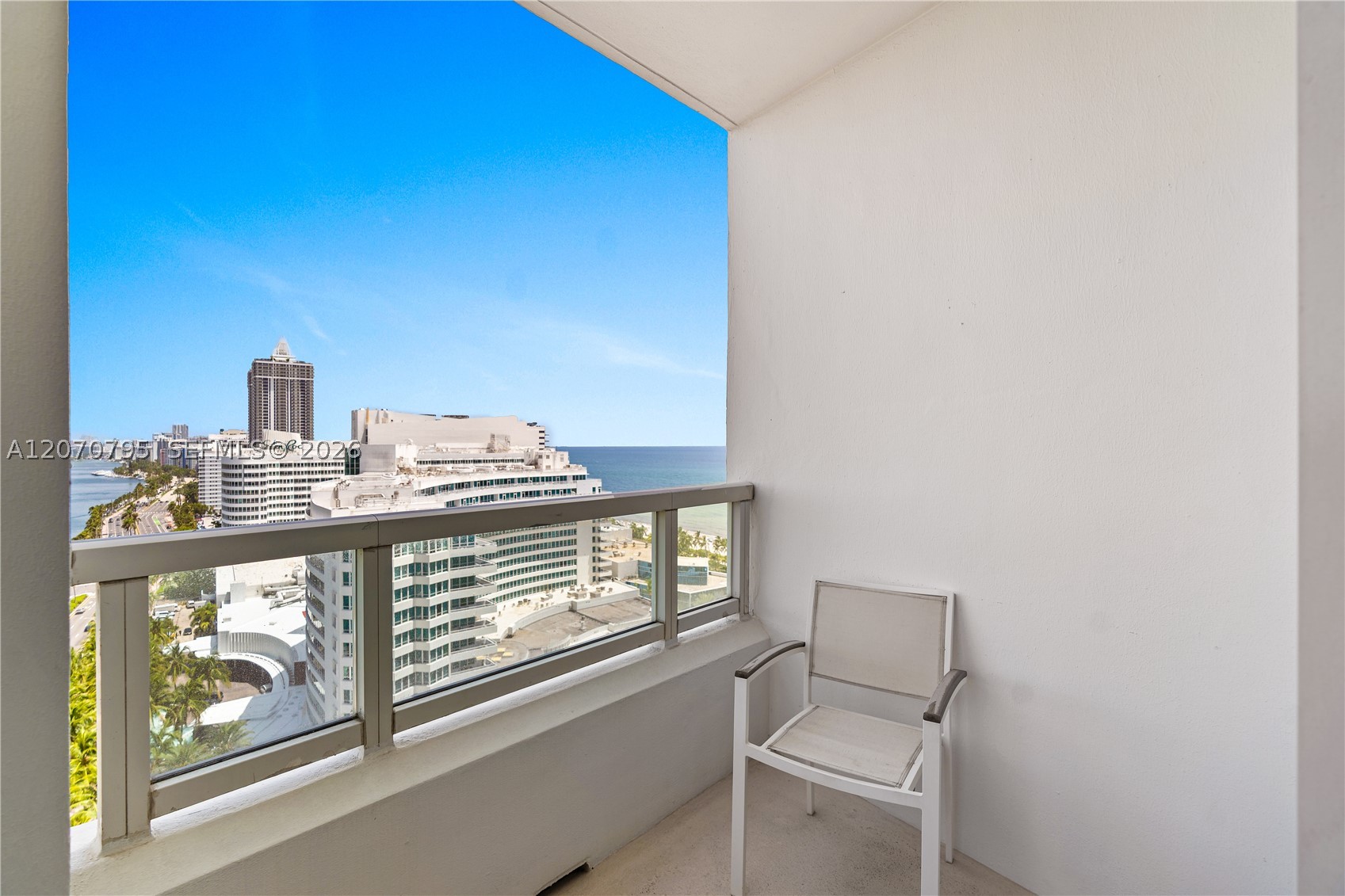4401 Collins Ave #1915/1917, Miami Beach FL 33140