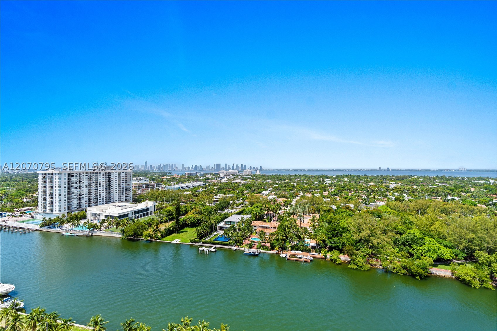 4401 Collins Ave #1915/1917, Miami Beach FL 33140