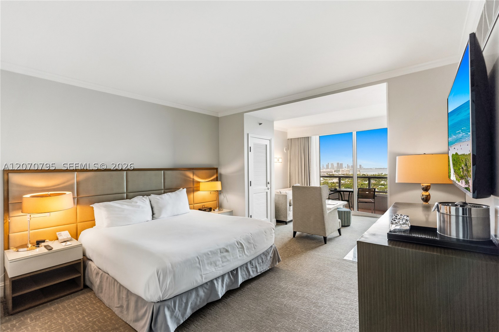 4401 Collins Ave #1915/1917, Miami Beach FL 33140