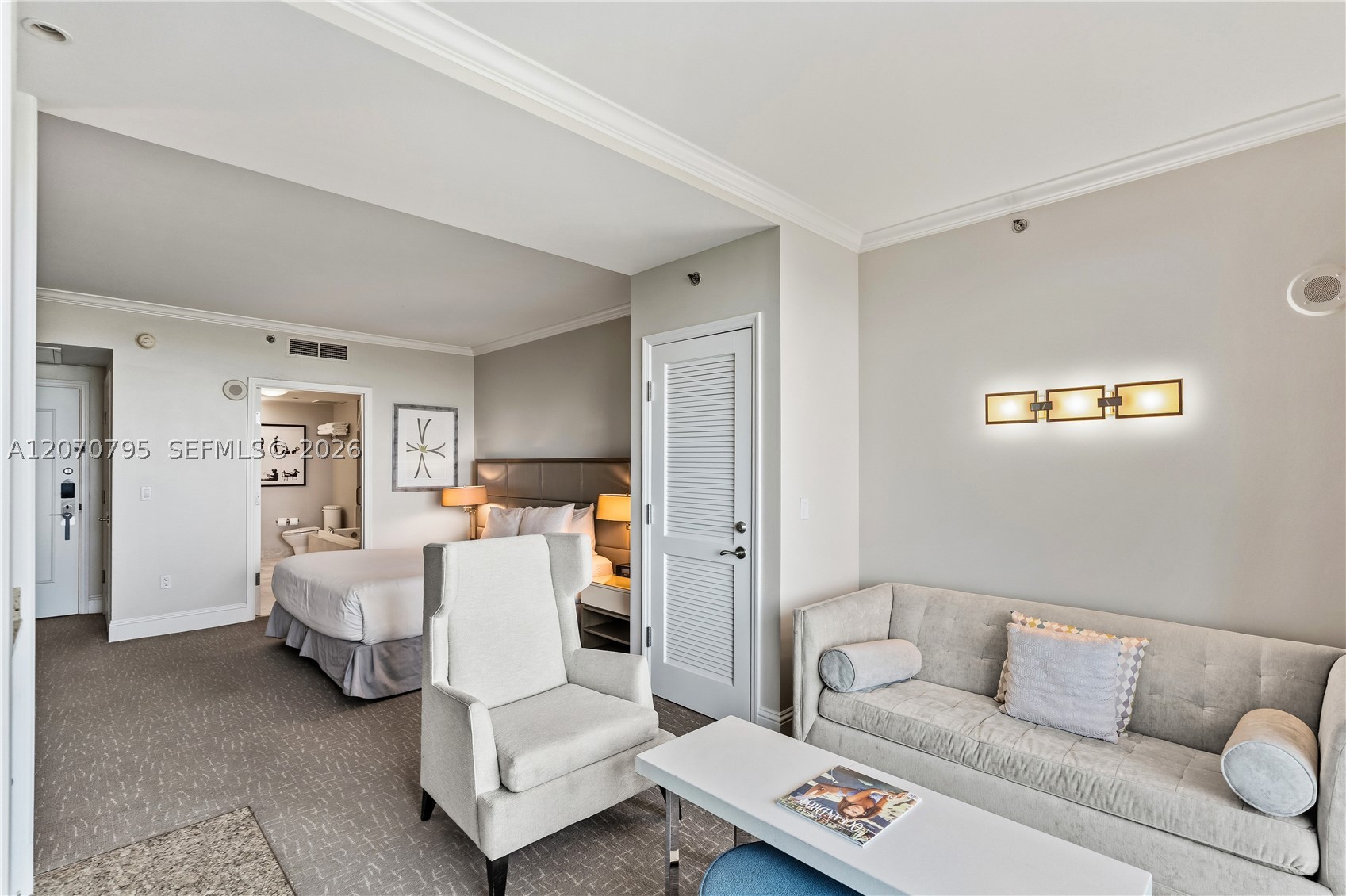 4401 Collins Ave #1915/1917, Miami Beach FL 33140