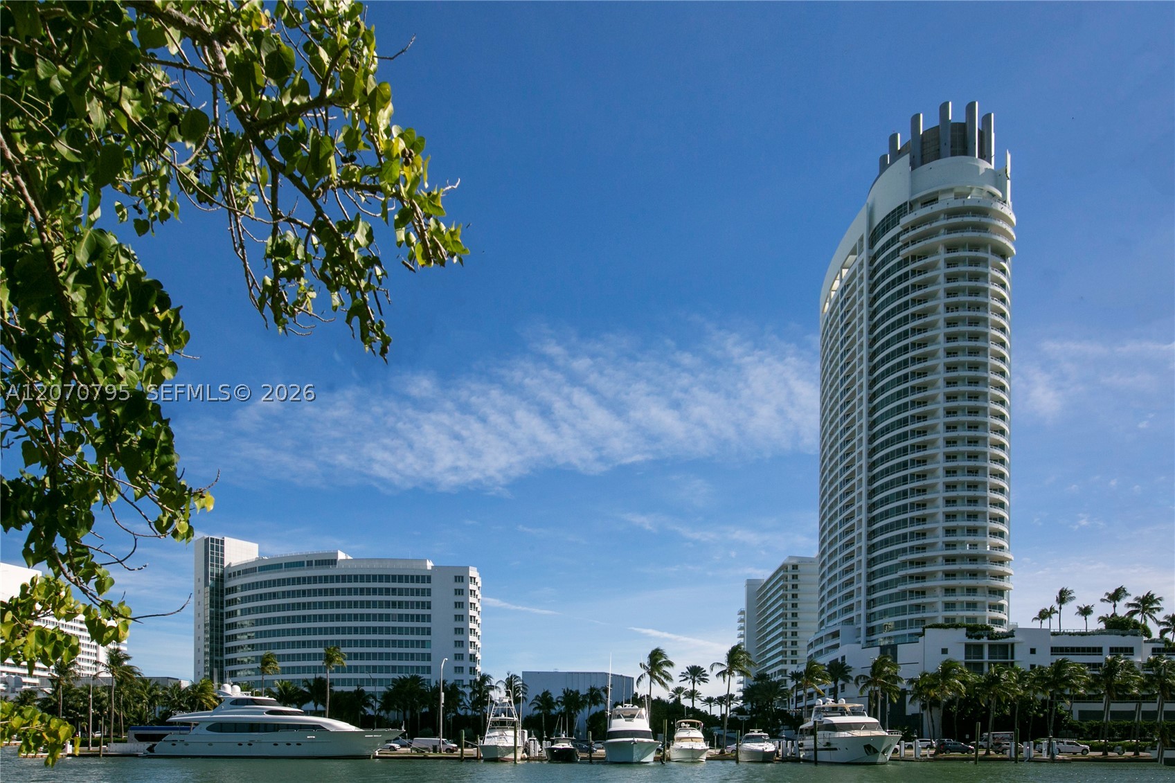 4401 Collins Ave #1915/1917, Miami Beach FL 33140