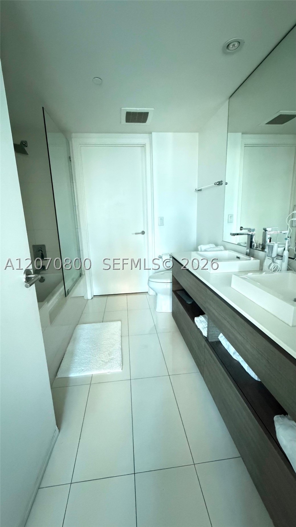 1100 S Miami Ave #2003, Miami FL 33130