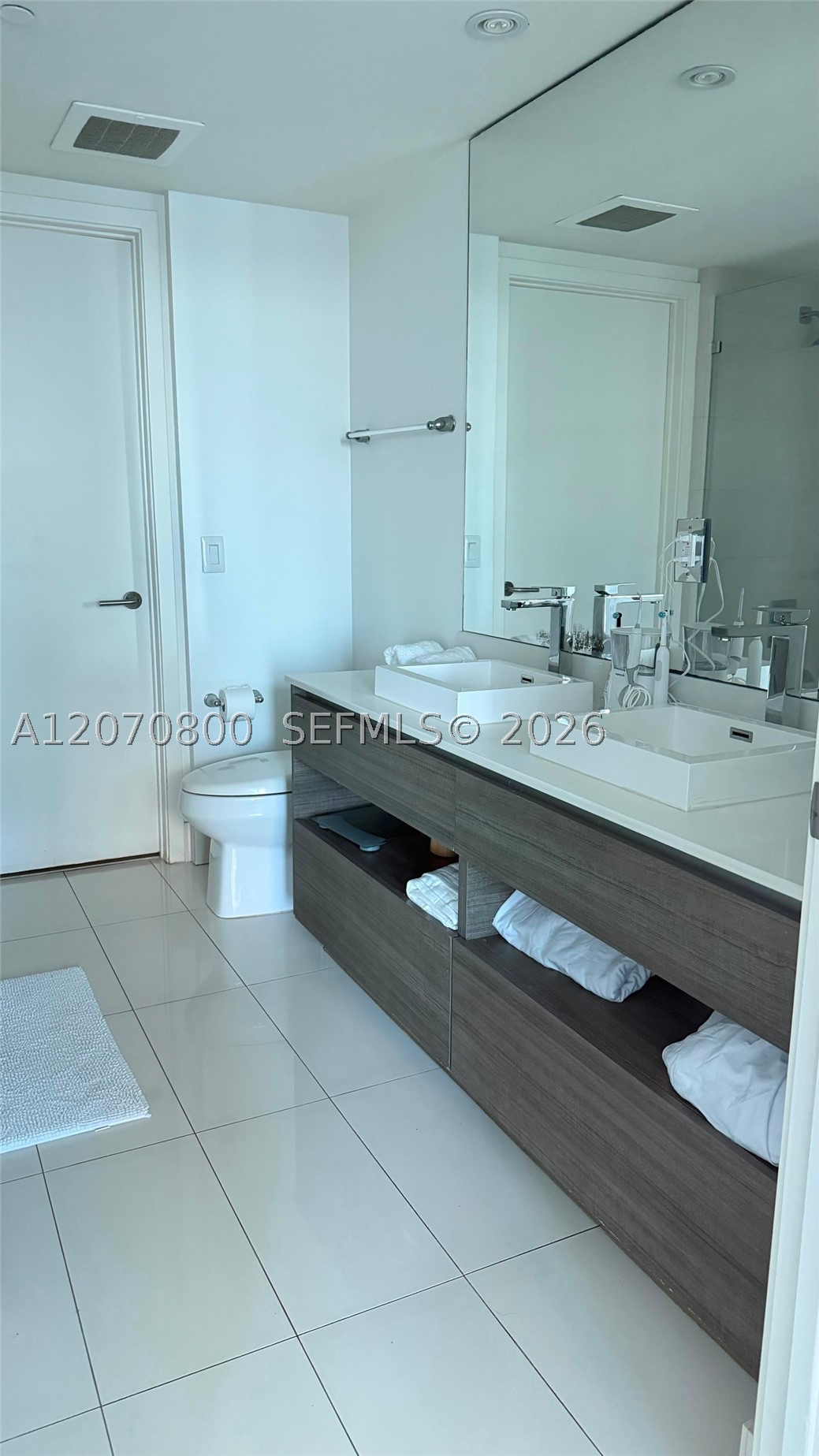 1100 S Miami Ave #2003, Miami FL 33130