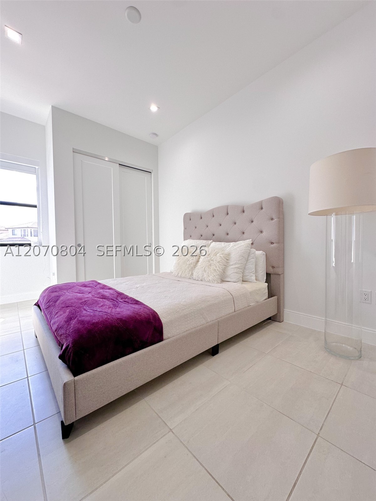 8286 NW 51st Ter, Doral FL 33166