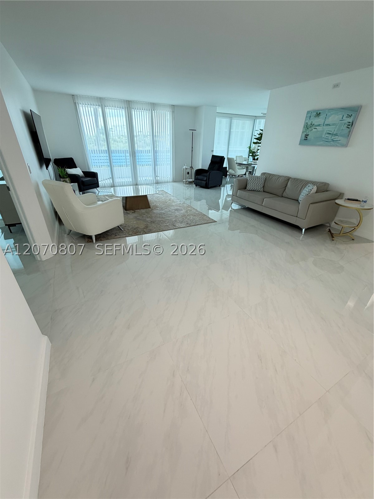 3500 Mystic Pointe Dr #405, Aventura FL 33180