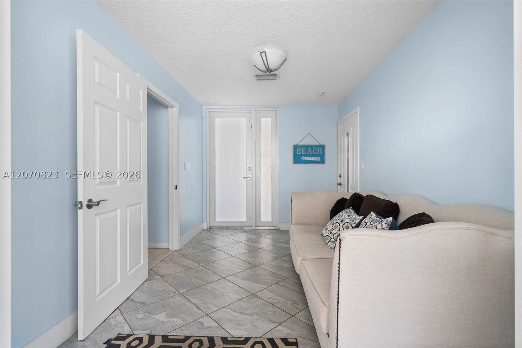 311 N N Surf Rd, Hollywood FL 33019