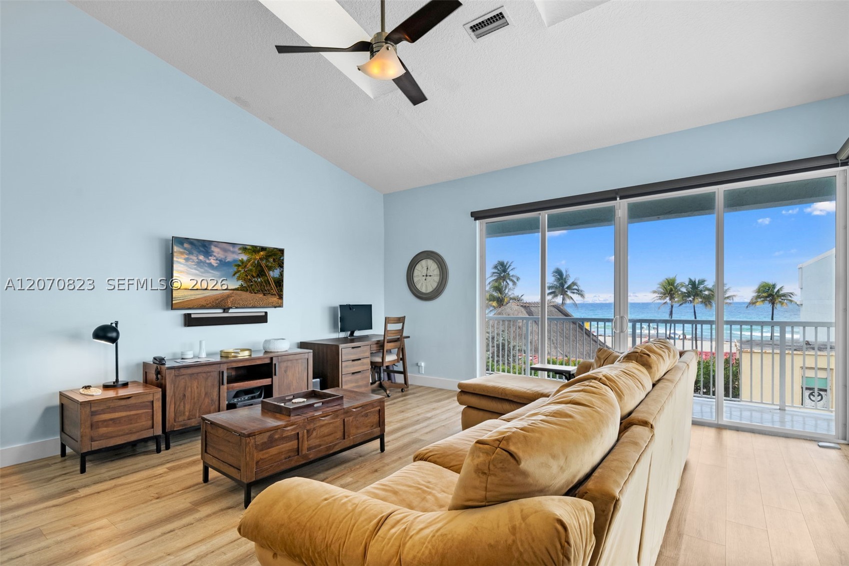 311 N N Surf Rd, Hollywood FL 33019