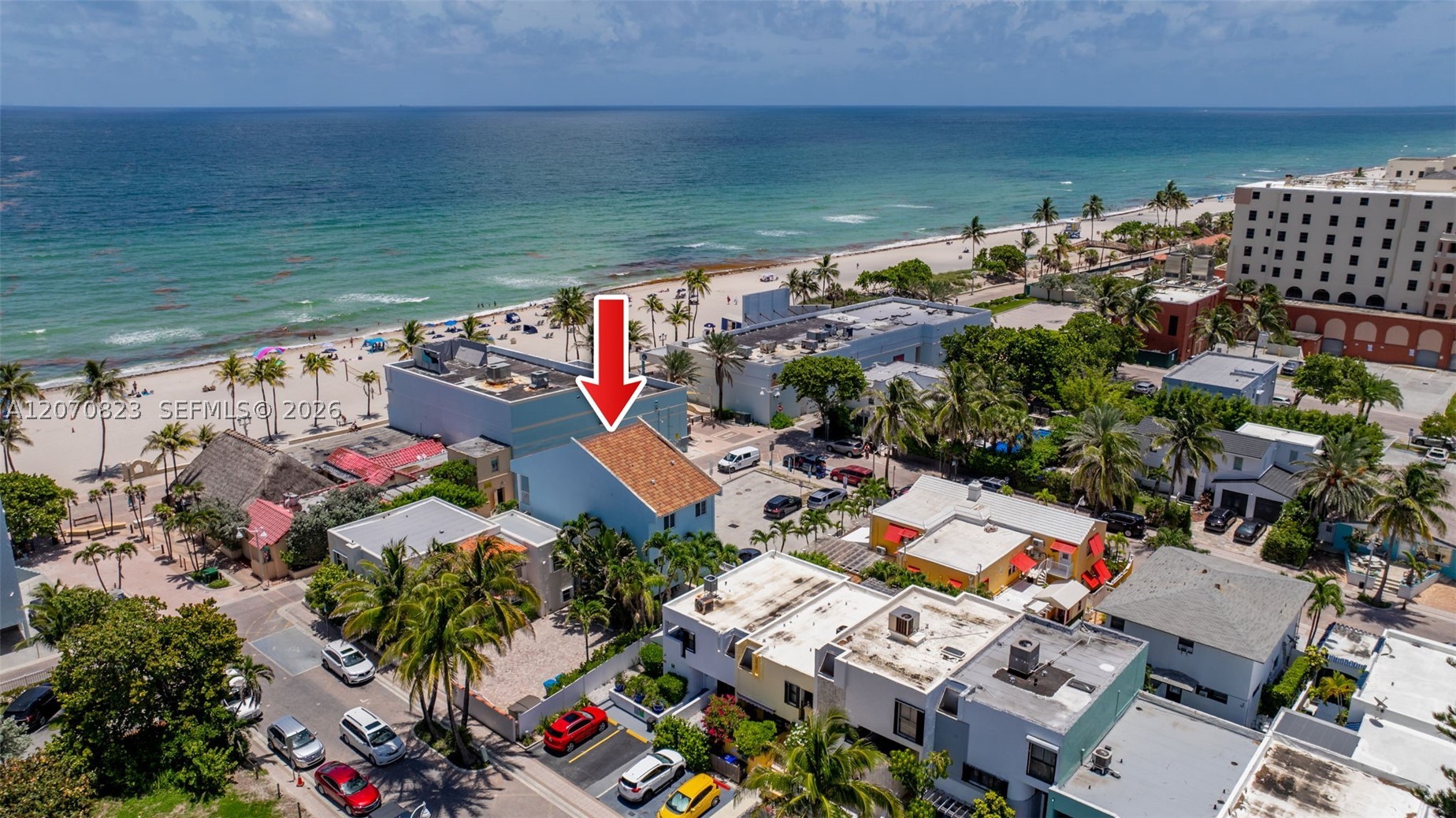 311 N N Surf Rd, Hollywood FL 33019