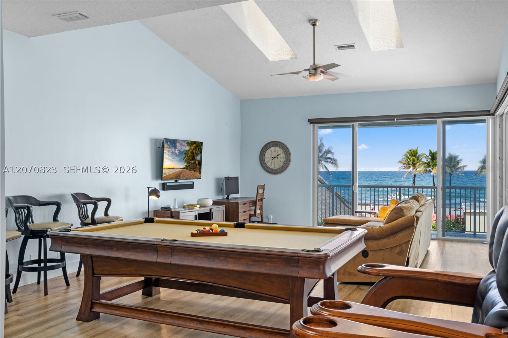 311 N N Surf Rd, Hollywood FL 33019