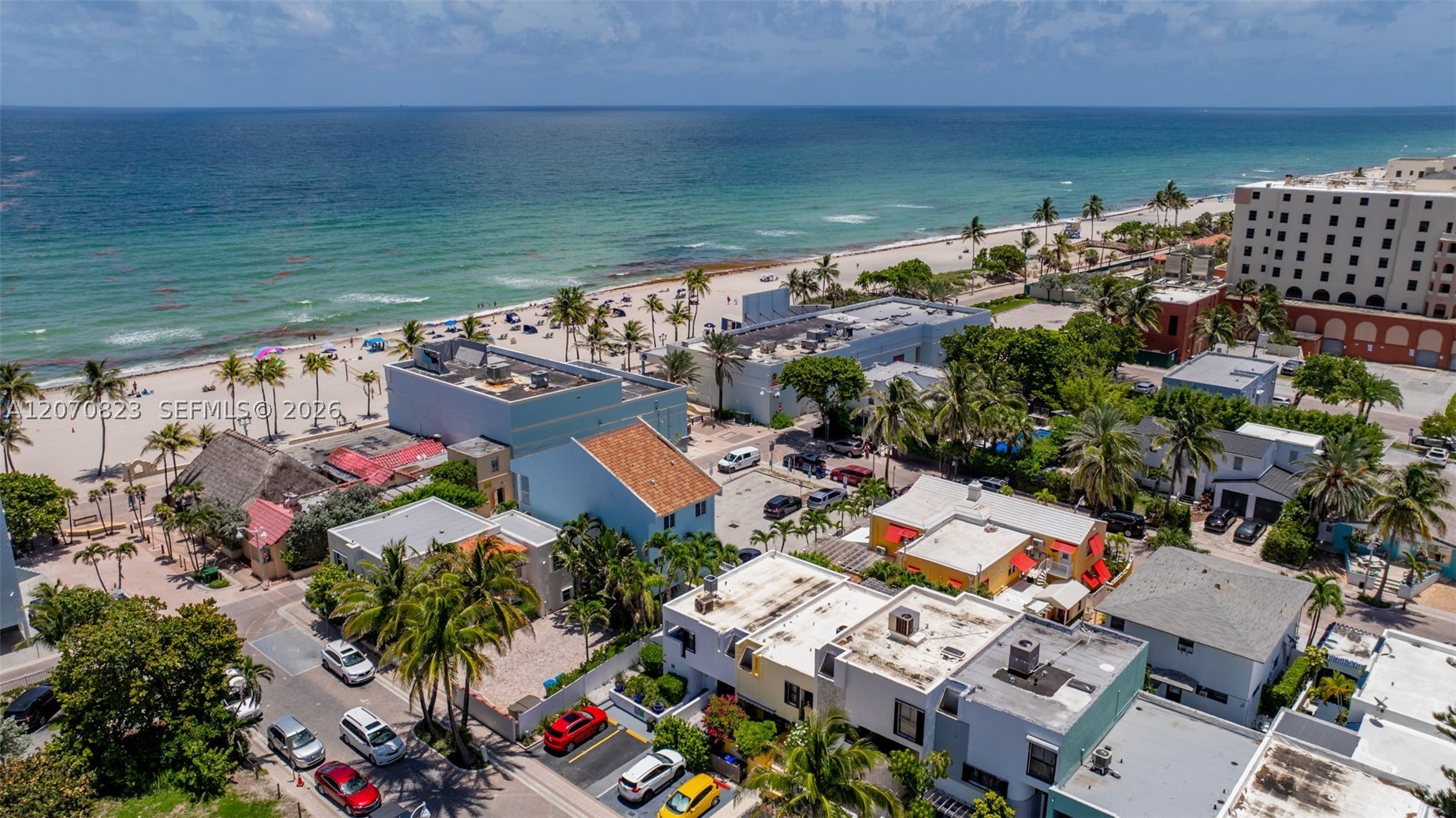 311 N N Surf Rd, Hollywood FL 33019