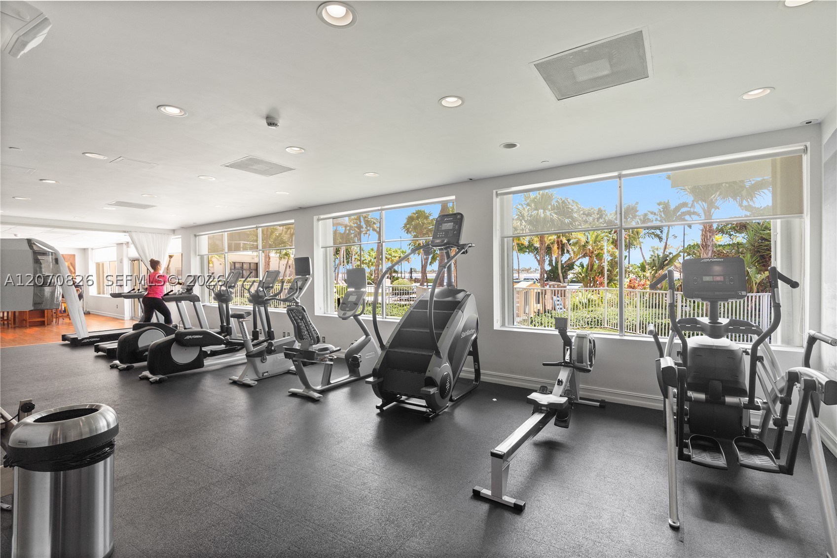 2451 Brickell Ave #8E, Miami FL 33129
