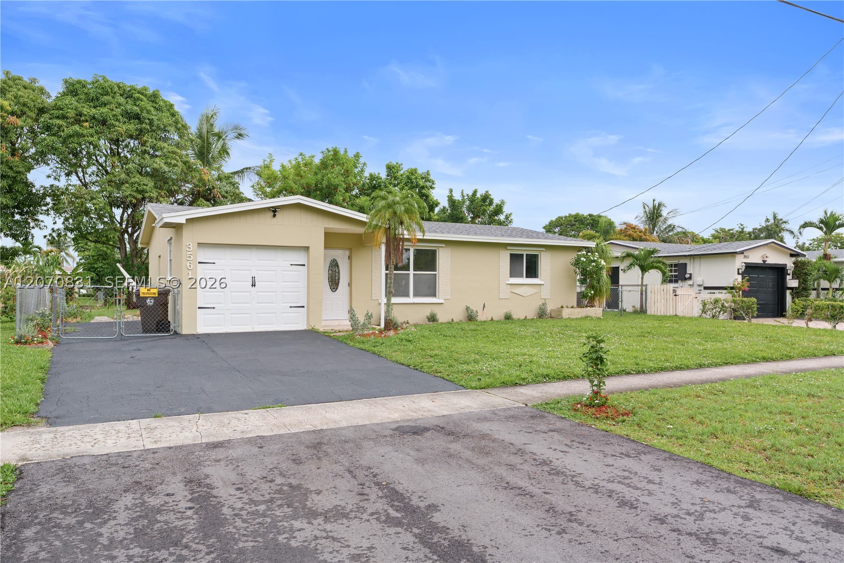 3561 NW 41st St, Lauderdale Lakes FL 33309