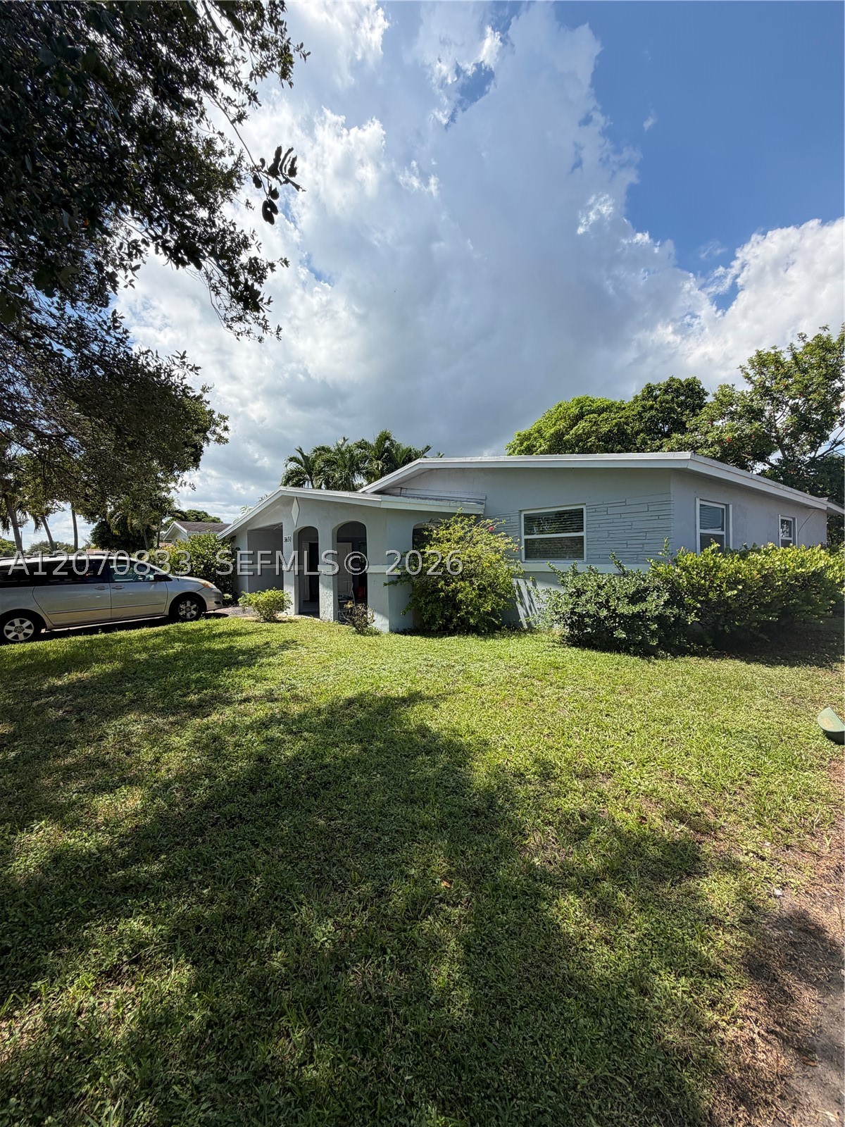 3631 NW 9th St, Lauderhill FL 33311