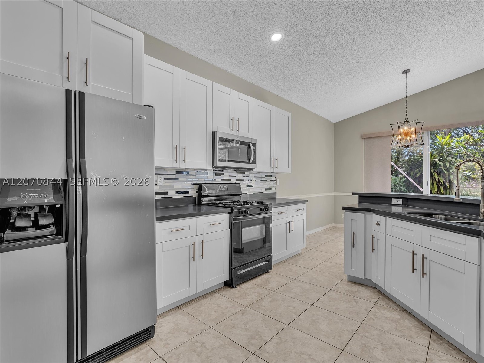 6271 SW 195th Ave, Pembroke Pines FL 33332