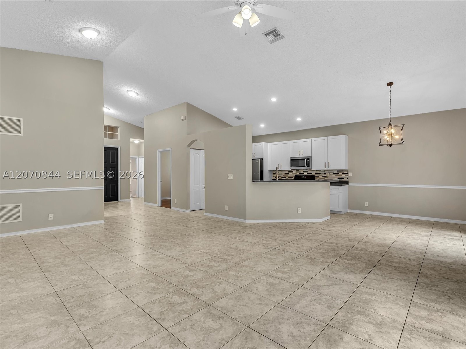 6271 SW 195th Ave, Pembroke Pines FL 33332