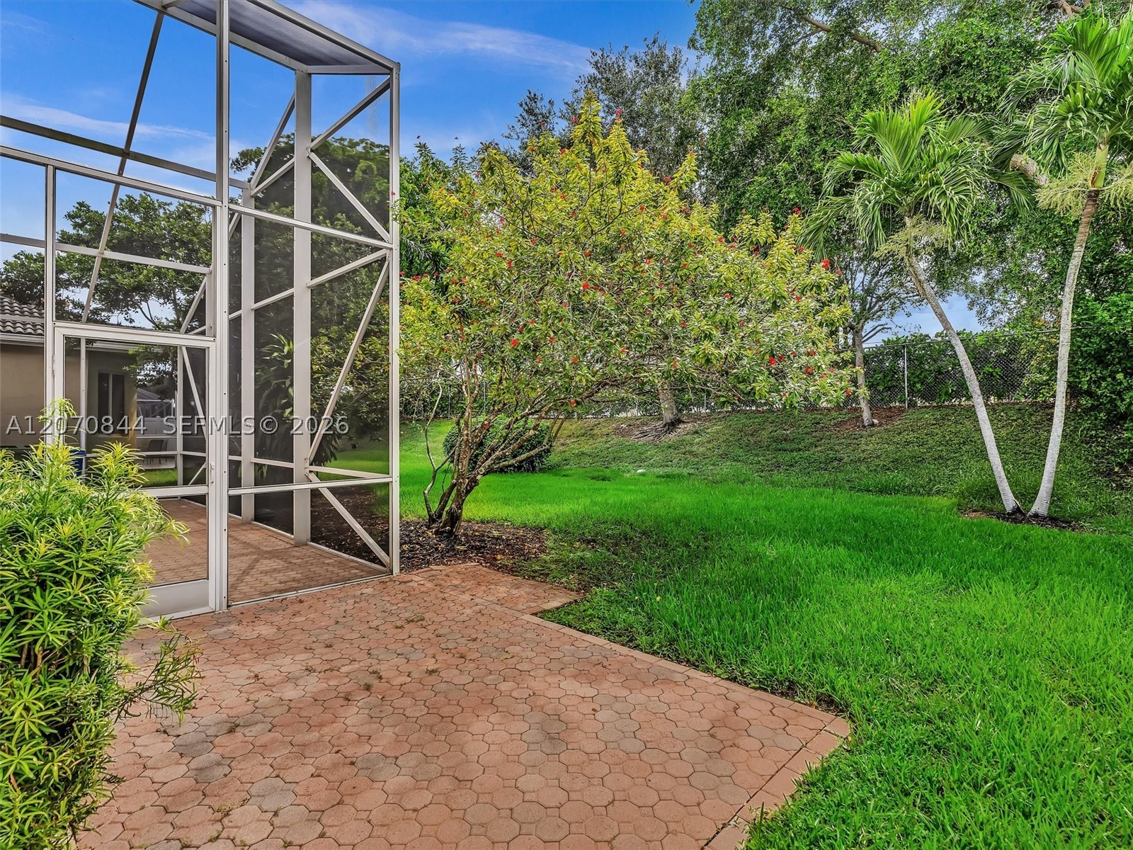6271 SW 195th Ave, Pembroke Pines FL 33332