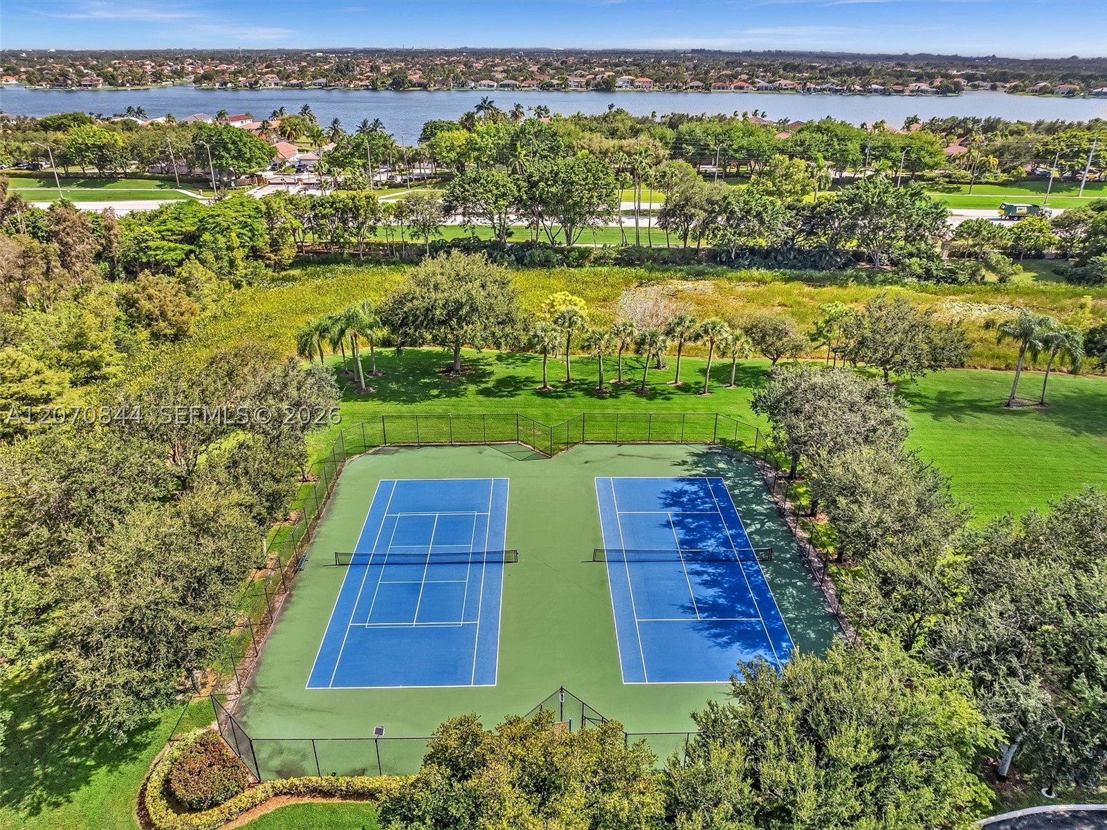 6271 SW 195th Ave, Pembroke Pines FL 33332