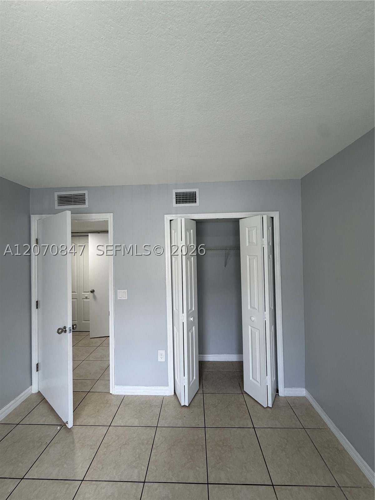 1261 SE 27th St #101, Homestead FL 33035