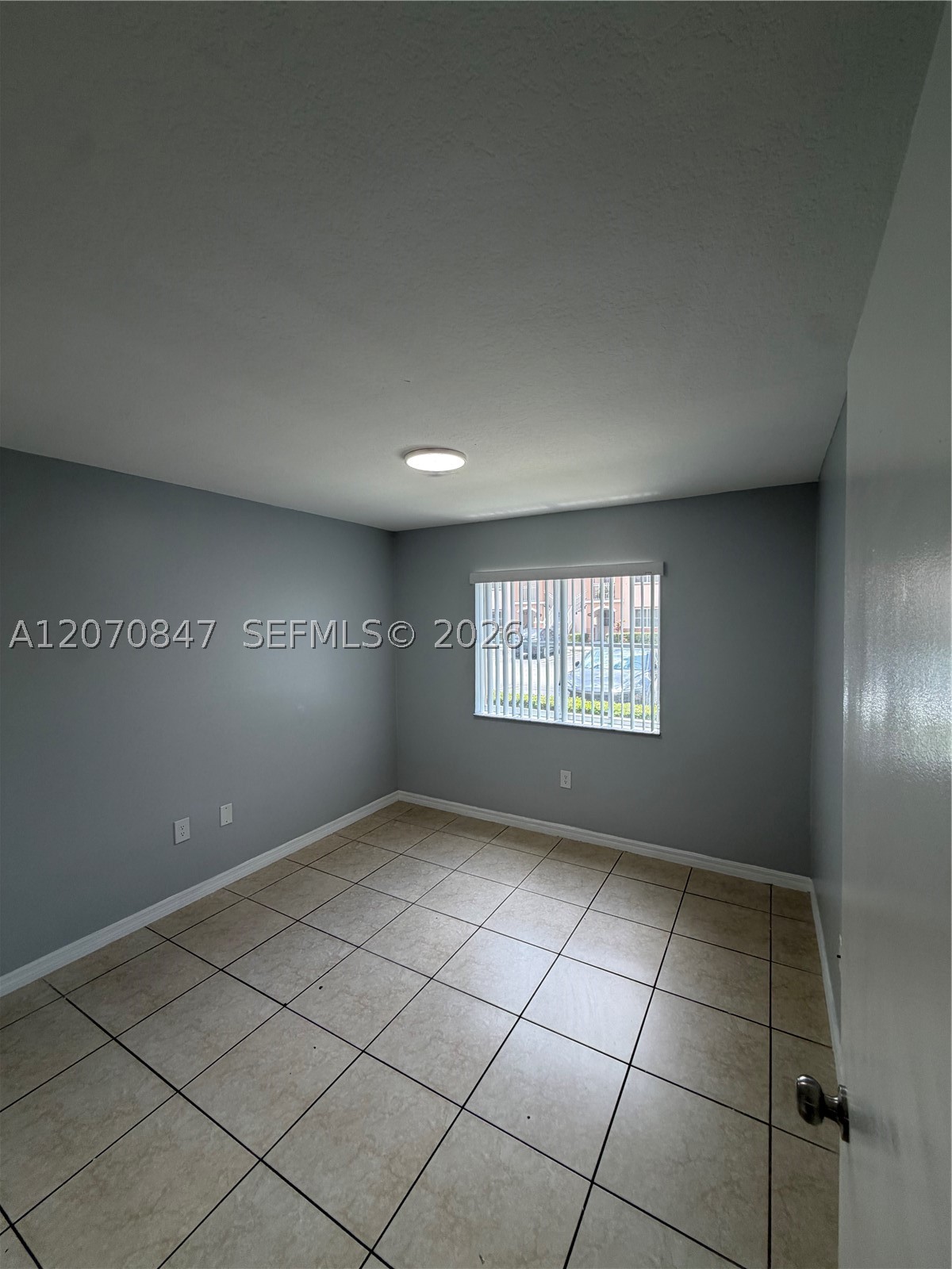 1261 SE 27th St #101, Homestead FL 33035
