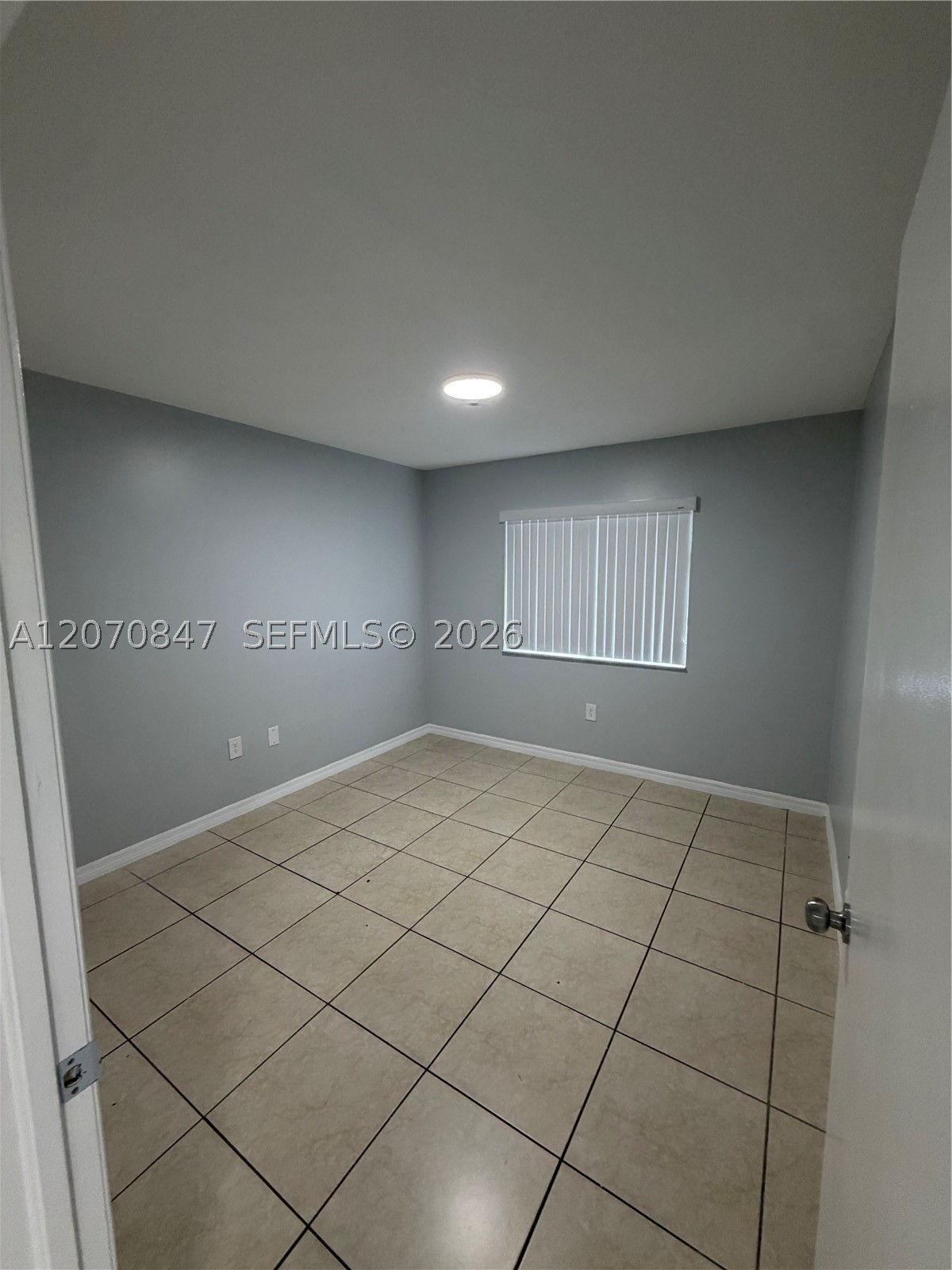 1261 SE 27th St #101, Homestead FL 33035