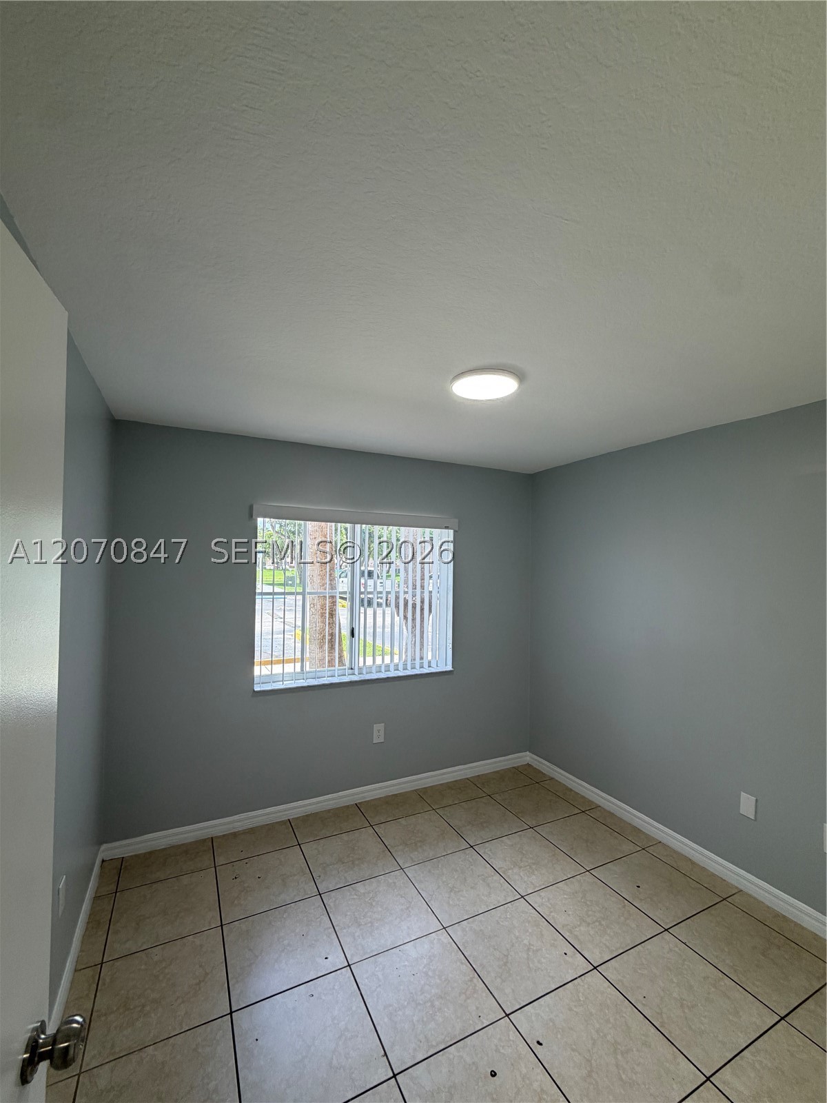 1261 SE 27th St #101, Homestead FL 33035