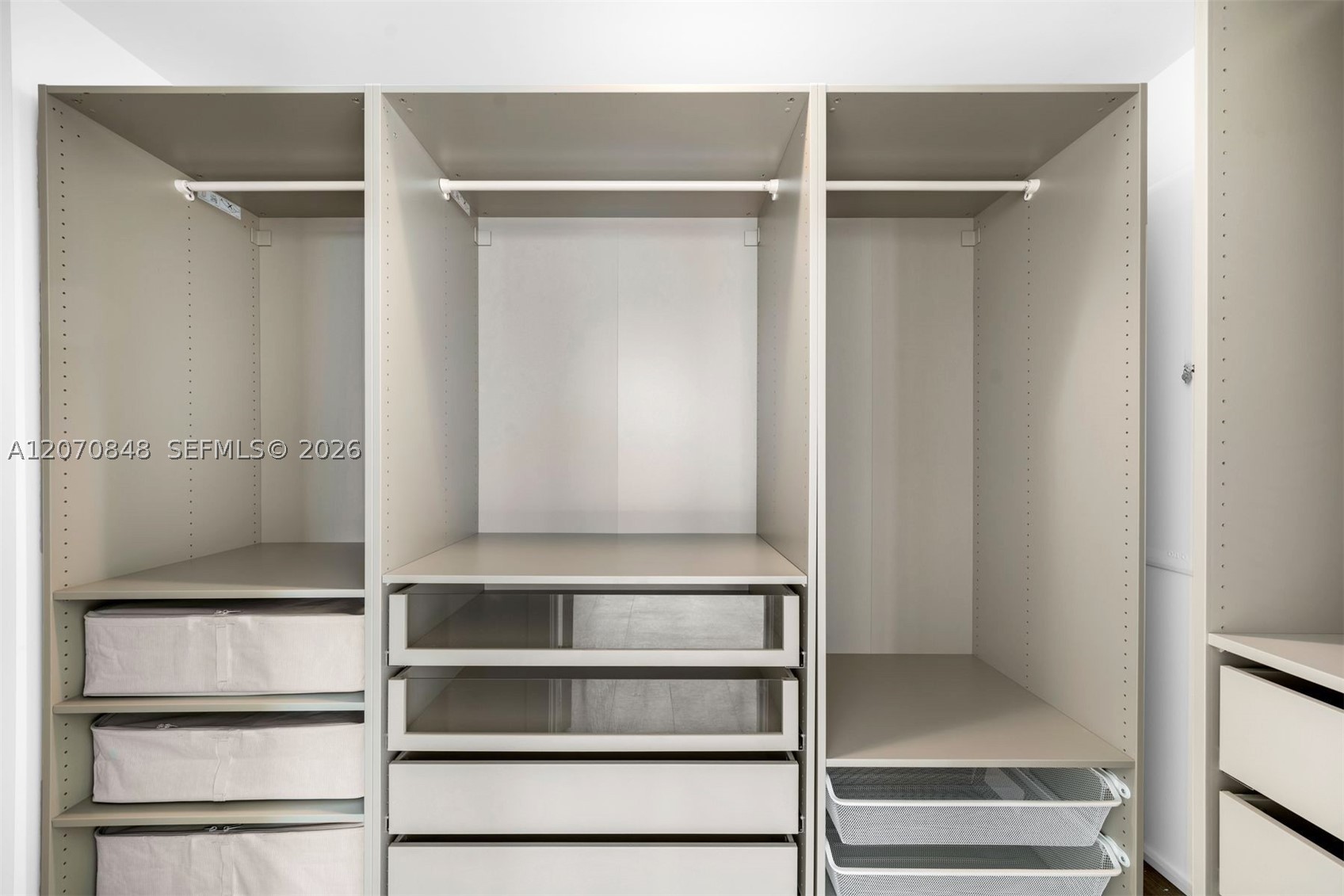 5875 Collins Ave #1102, Miami Beach FL 33140