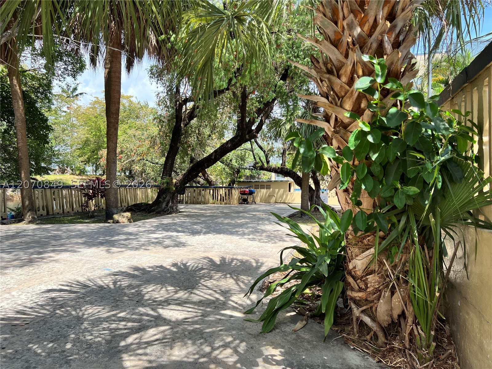 4301 NW South Tamiami Canal Dr #3-314, Miami FL 33126