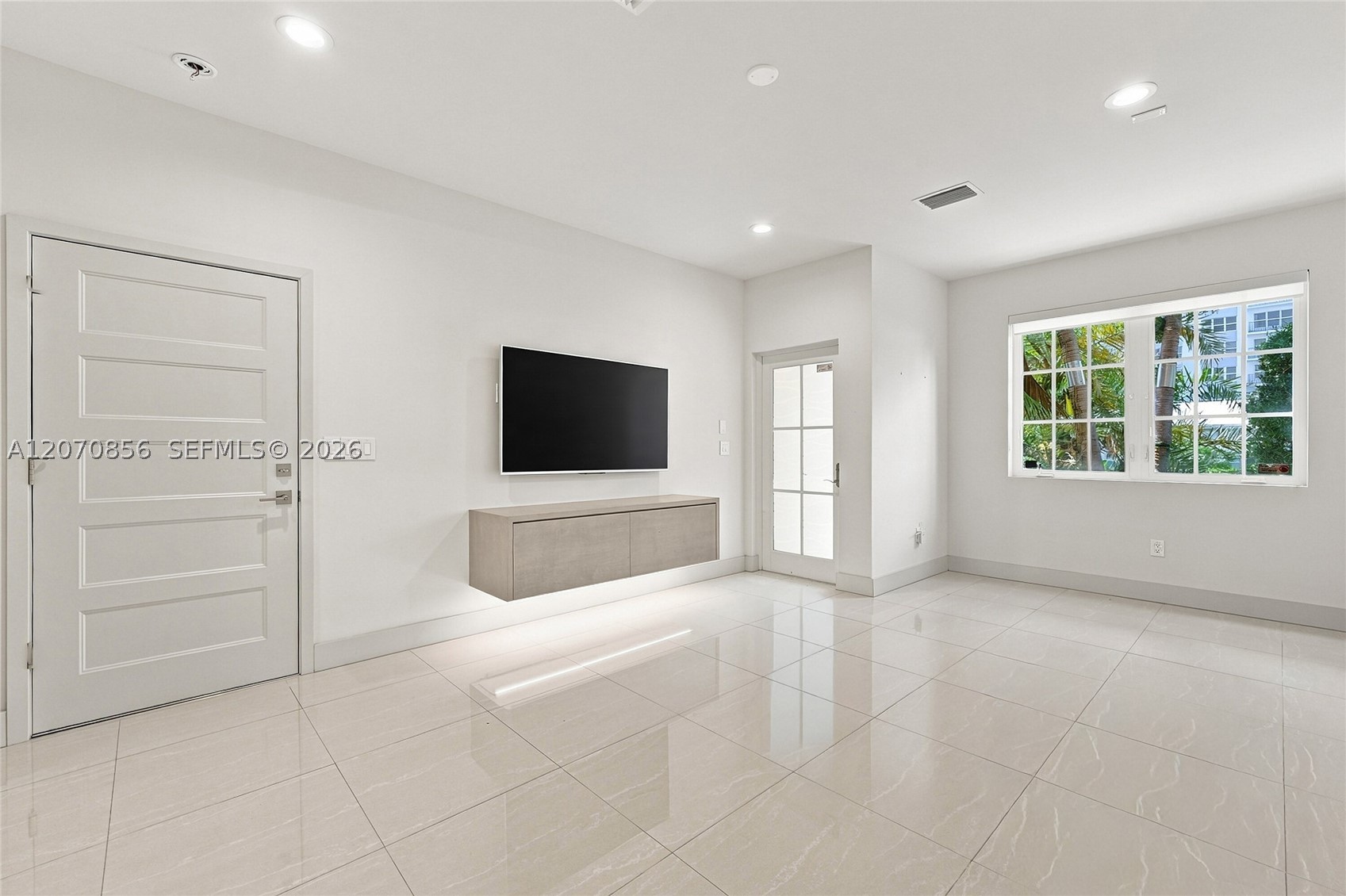 3237 NE 5th St #3237, Pompano Beach FL 33062