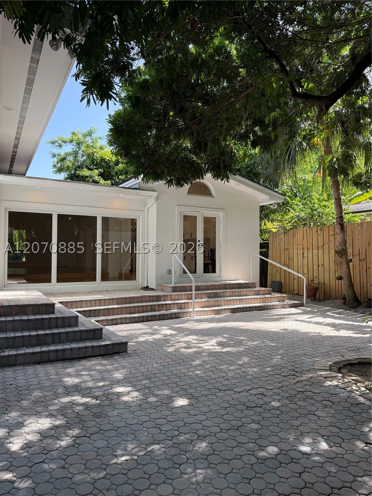 3865 Poinciana Ave, Miami FL 33133