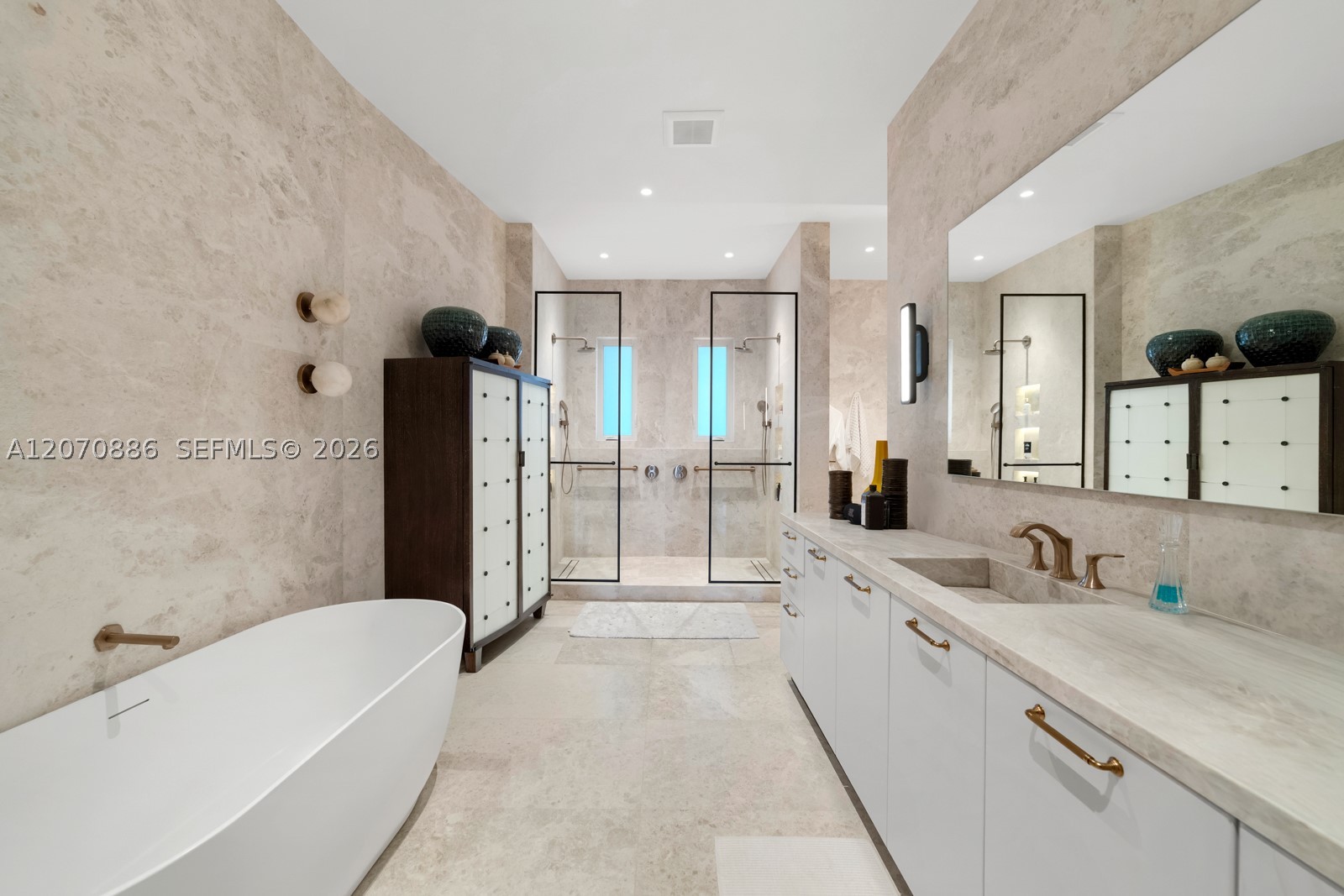 4 Palm Ave, Miami Beach FL 33139