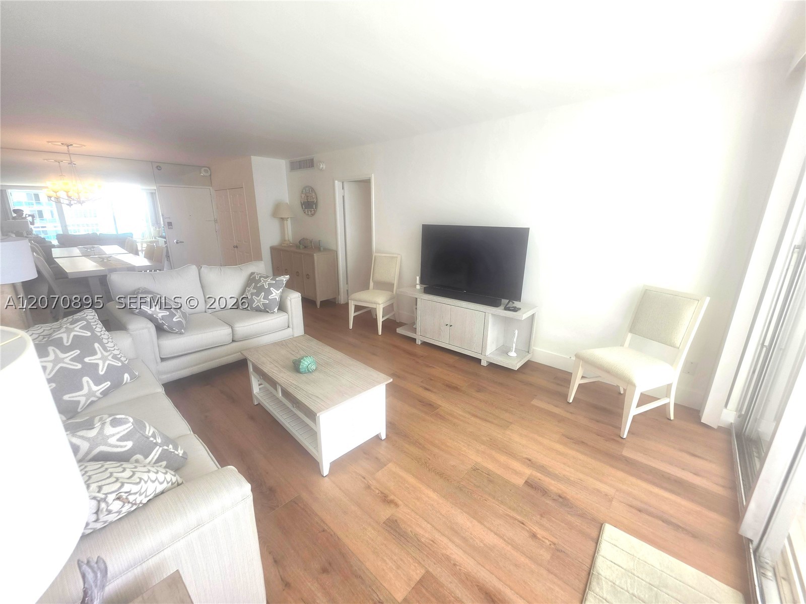 5151 Collins Ave #826, Miami Beach FL 33140
