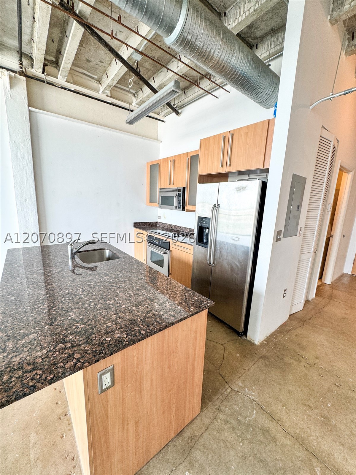 8101 Biscayne Blvd #R-411, Miami FL 33138