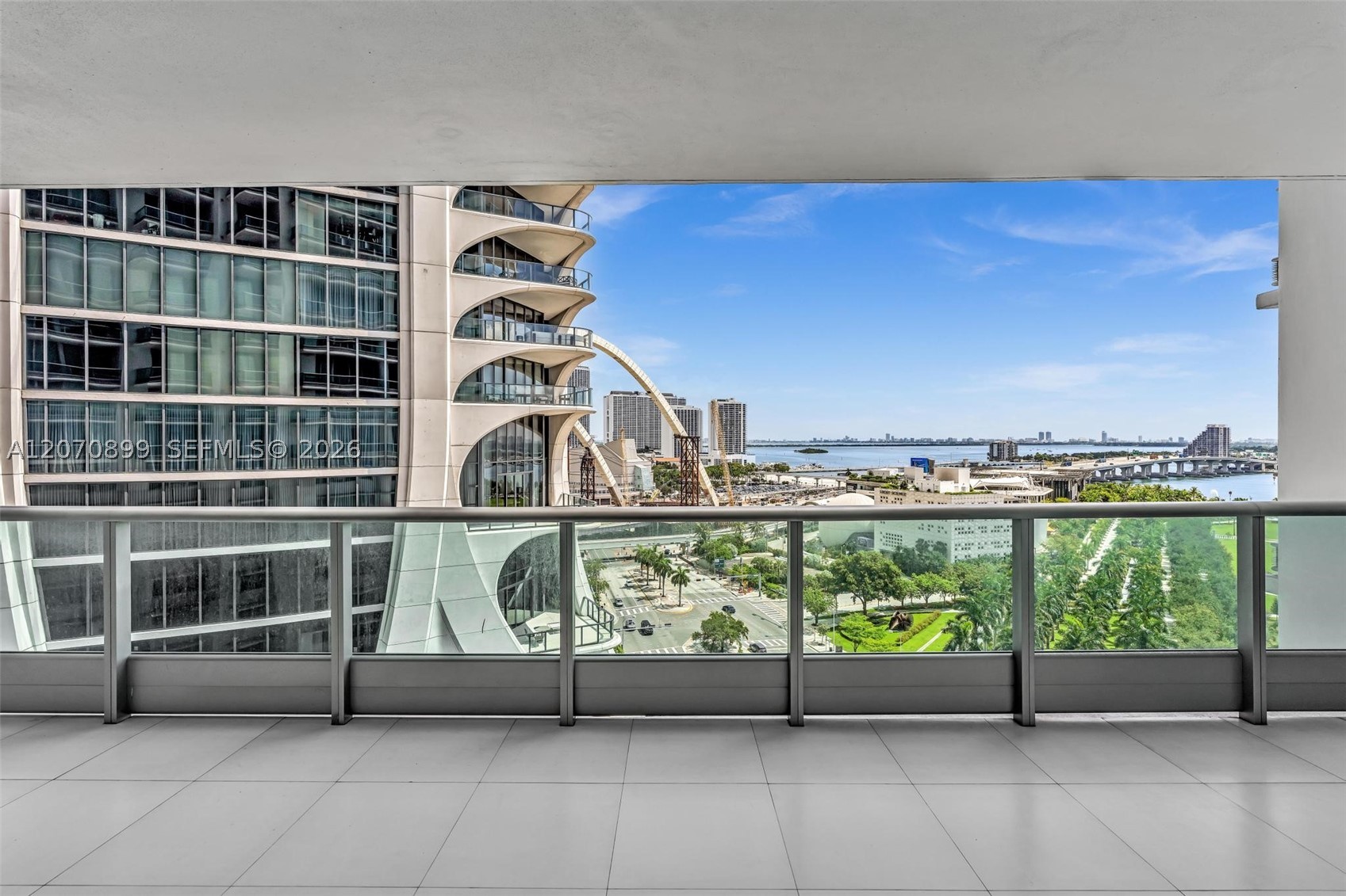 900 Biscayne Blvd #1708, Miami FL 33132