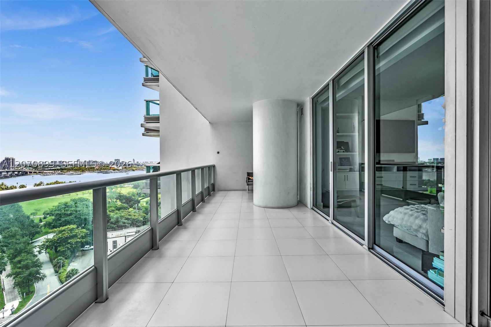 900 Biscayne Blvd #1708, Miami FL 33132