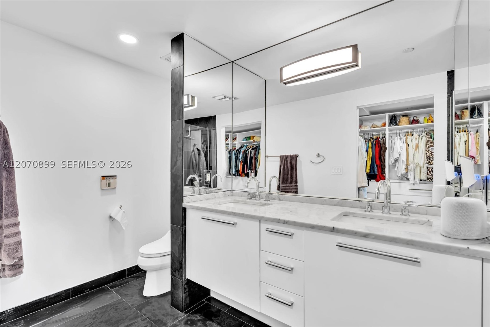 900 Biscayne Blvd #1708, Miami FL 33132