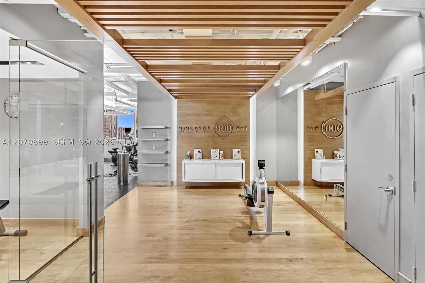 900 Biscayne Blvd #1708, Miami FL 33132