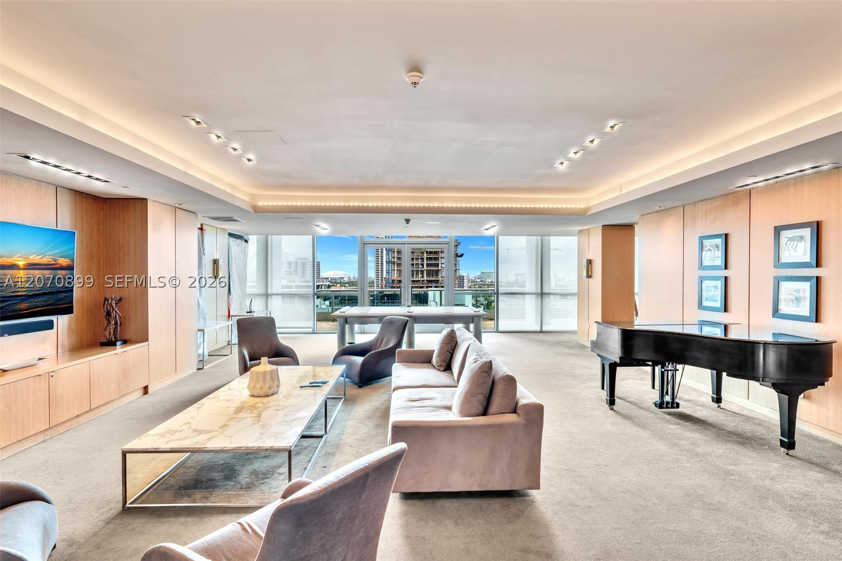 900 Biscayne Blvd #1708, Miami FL 33132
