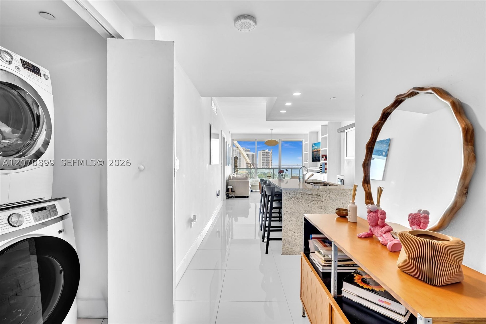 900 Biscayne Blvd #1708, Miami FL 33132