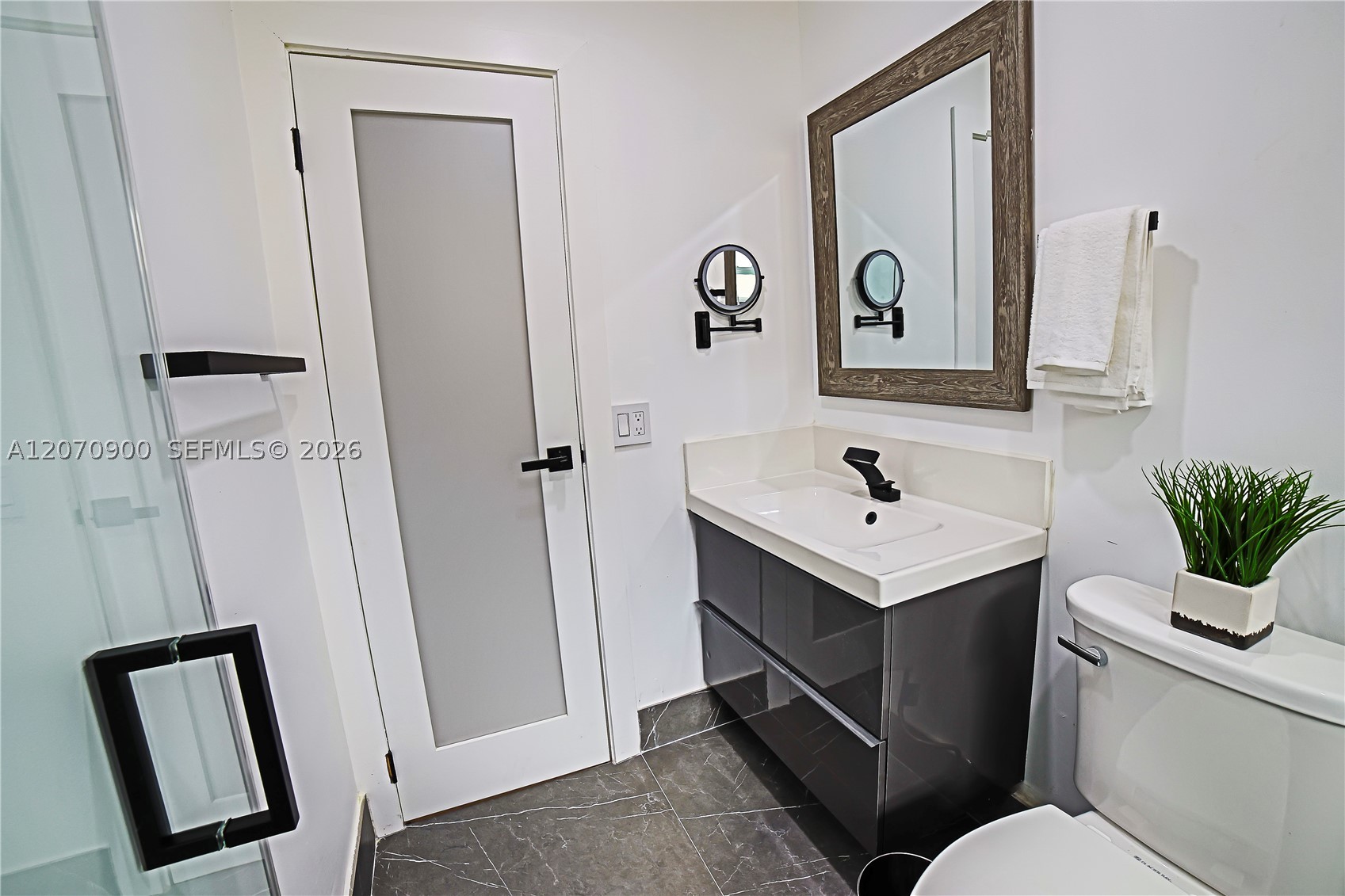 8651 Sunset Strip, Sunrise FL 33322
